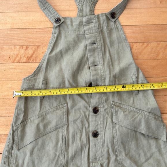Urban outfitters khaki jumper - Picture 3 of 4